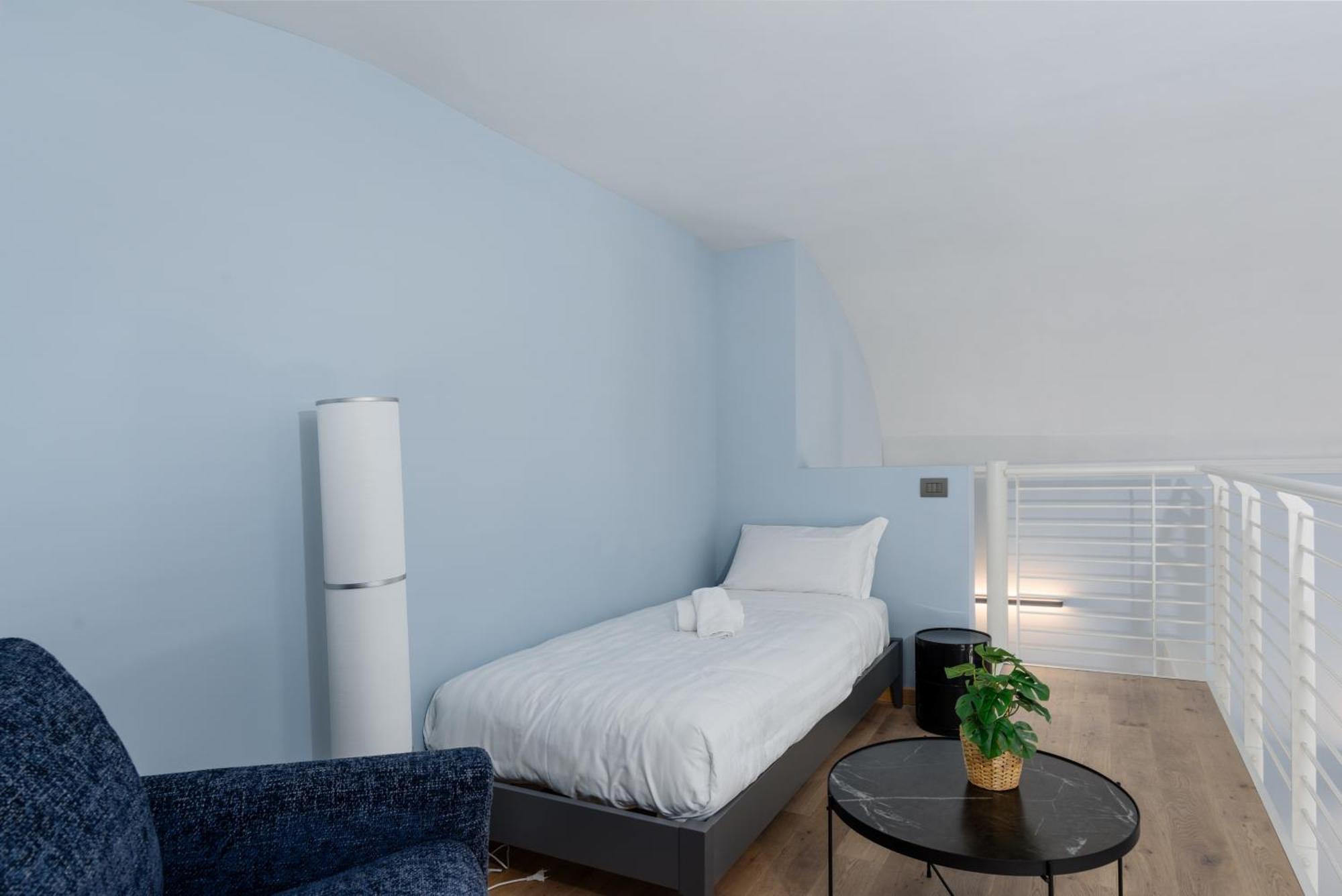 Q71 Timeless Suites Турин Экстерьер фото